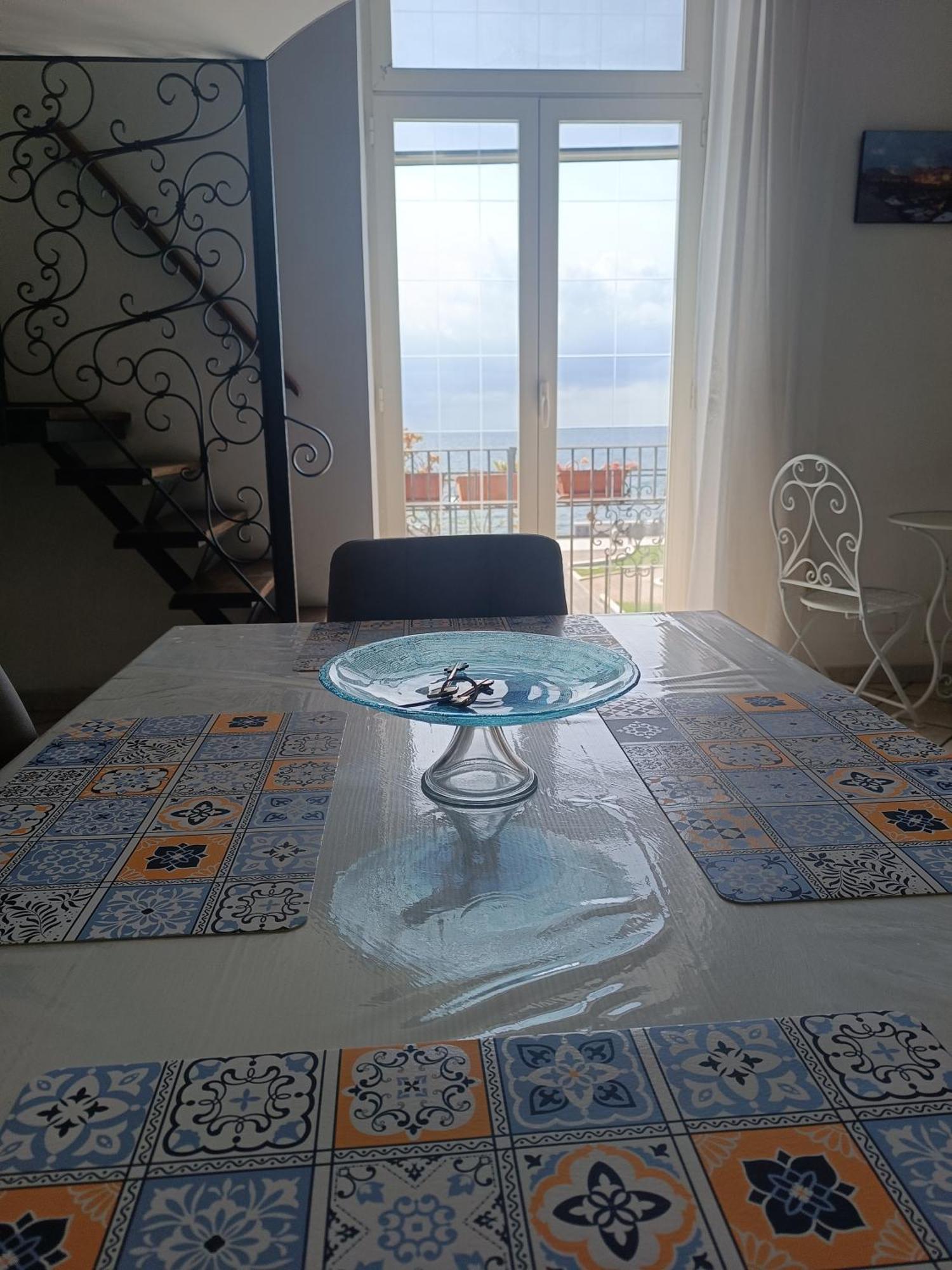 Apartment Corriano-incantevole Casa Con Vista Mare.